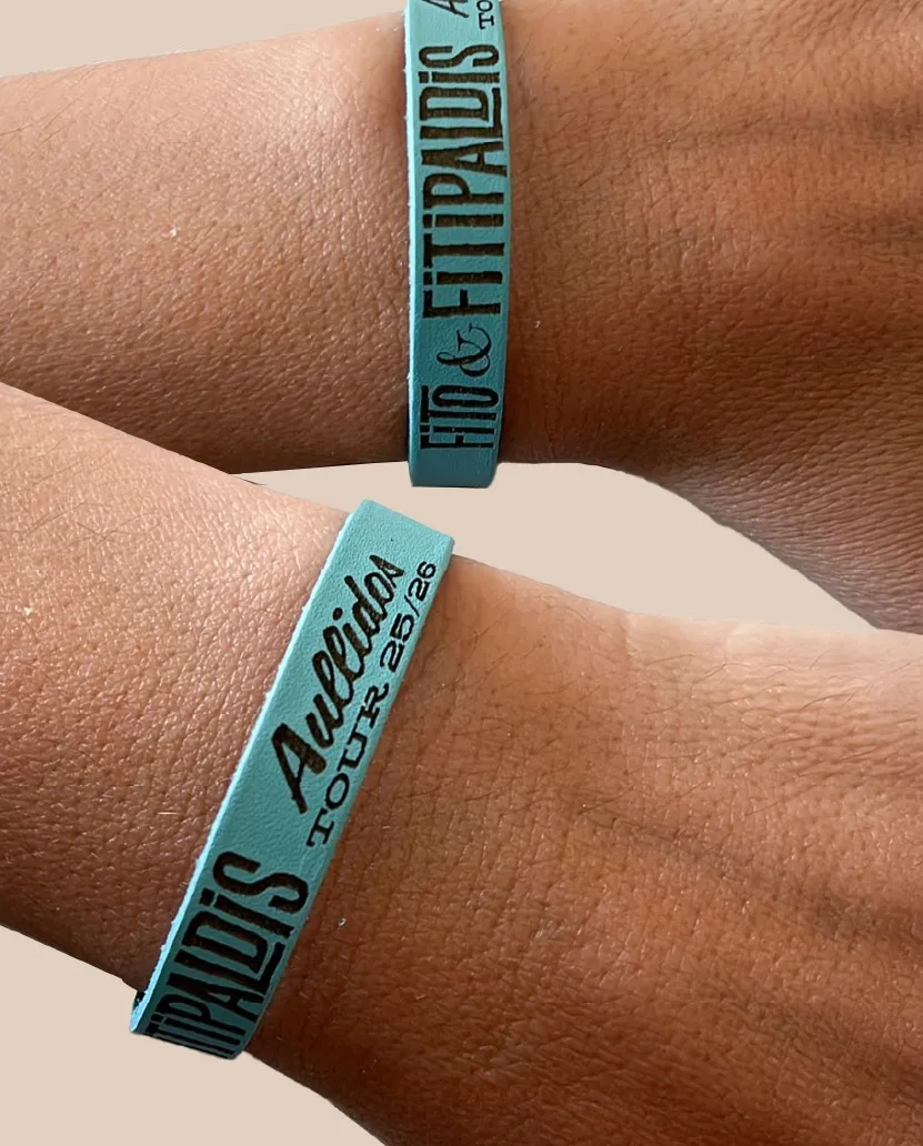 pulsera de cuero fito y fitipaldis edición Aullidos