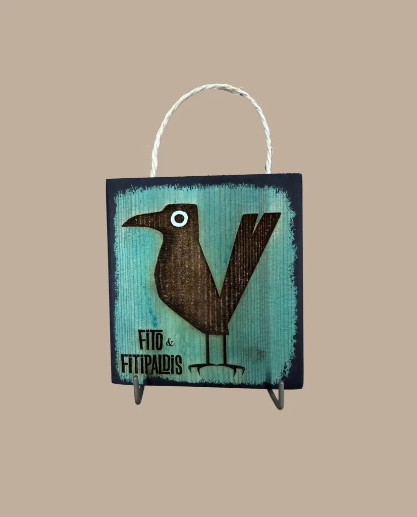 Colgador de llaves de madera azul modelo cuervo fito y fitipaldis aullidos tour merchandising oficial medicine music