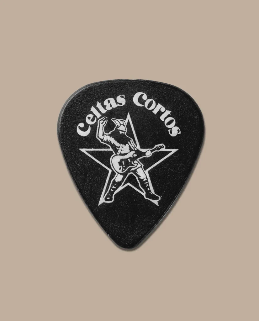 púa negra celtas cortos merchandising oficial medicine music